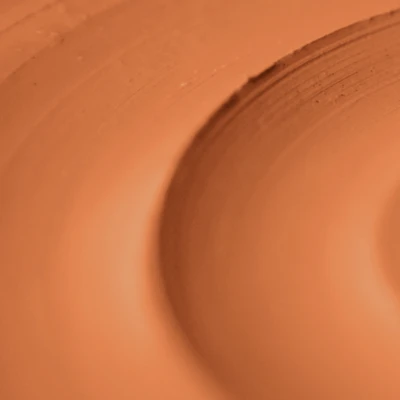 Sötétbarna   engób