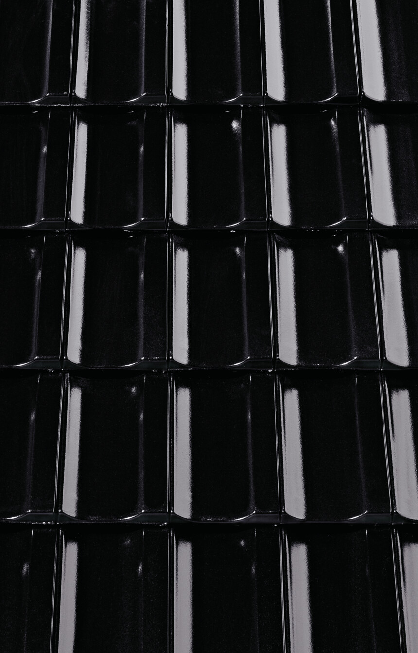 Fekete   üvegmáz – laying