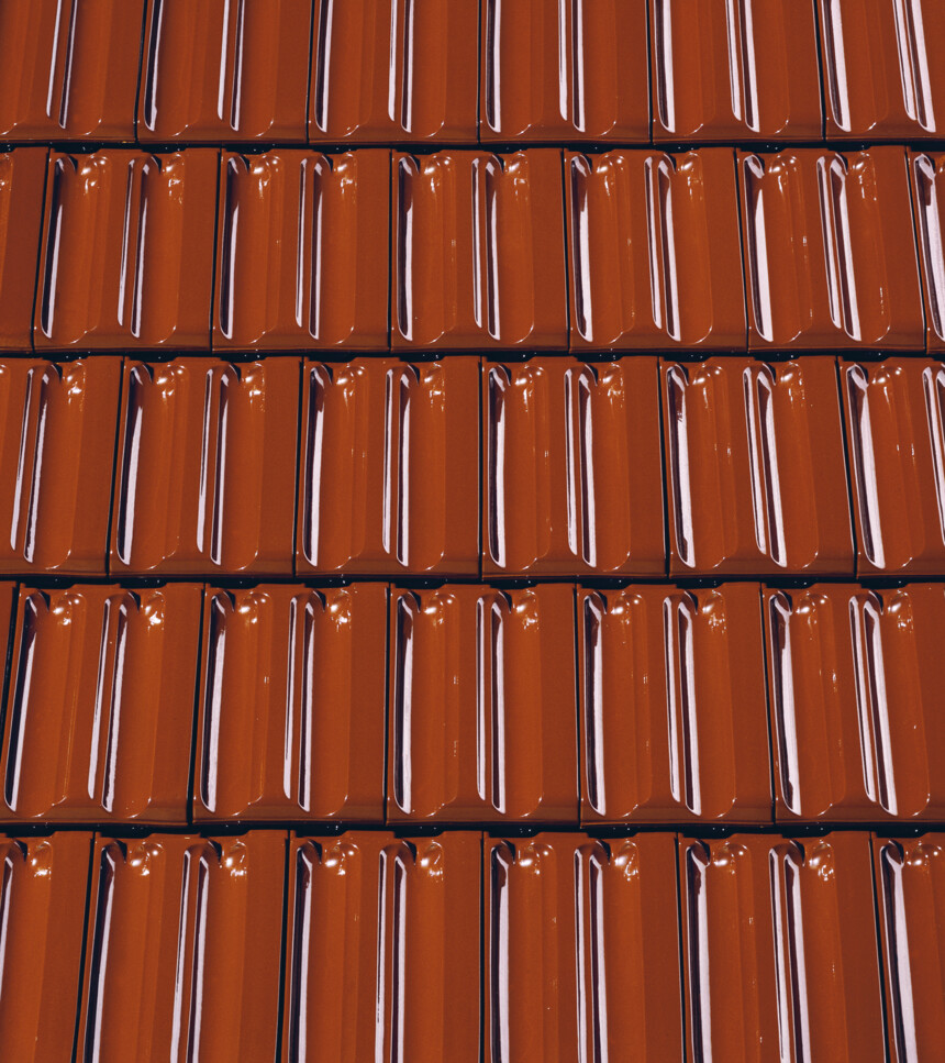 Gesztenyebarna   üvegmáz – laying